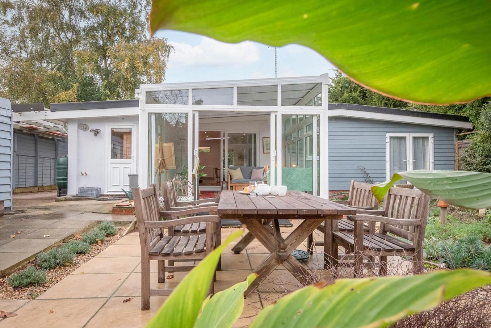 The Whins, A Light And Airy Bungalow In Aldringham Vila Exterior foto